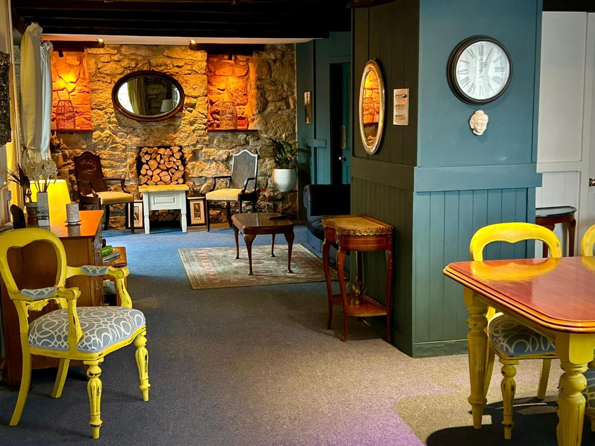 Britannia House Vintage B&B Cornwall Helston Exteriör bild